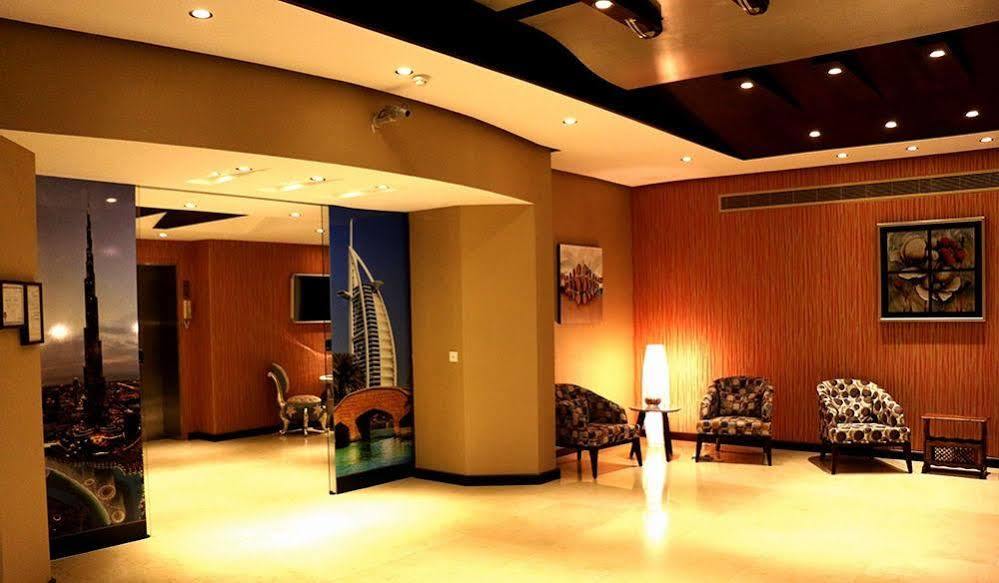 Arcadia Hotel Suites Sharjah Exterior photo