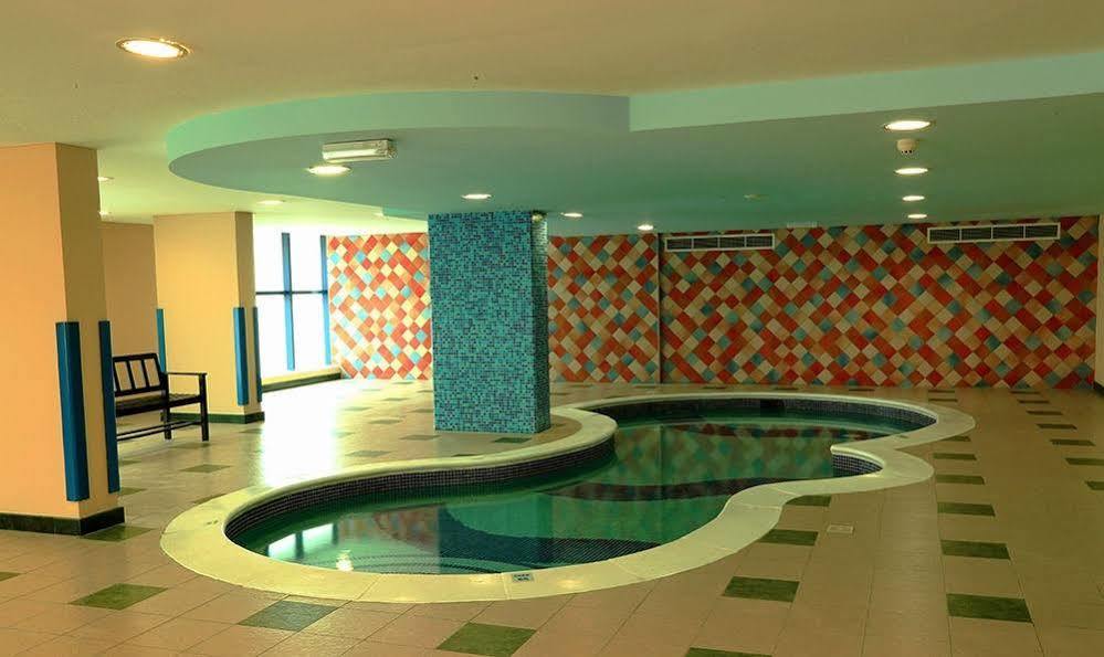 Arcadia Hotel Suites Sharjah Exterior photo